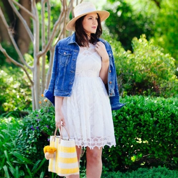 Anthropologie Dresses & Skirts - Anthropologie Maeve Pina Lace Pineapple Dress